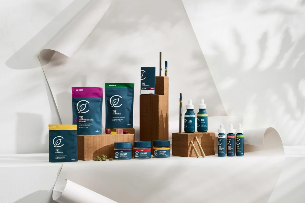 Curaleaf / Packaging / Image 1